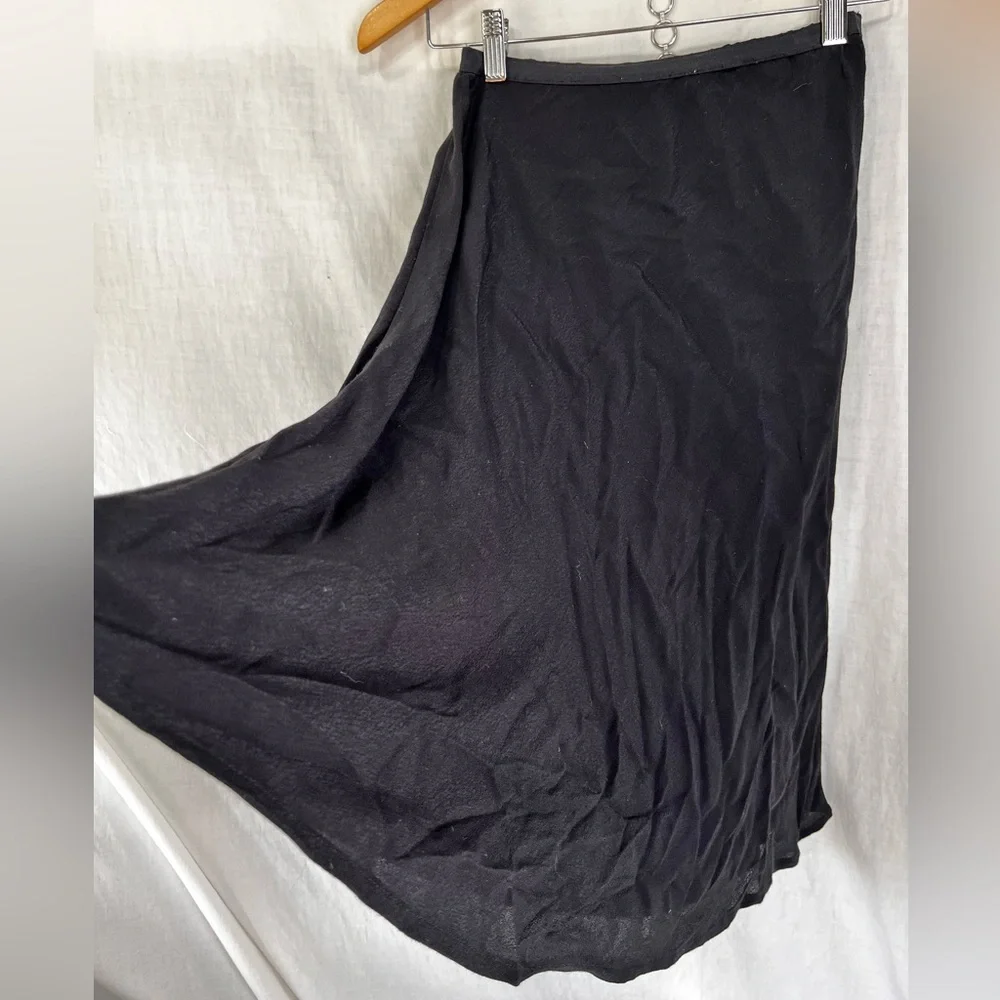 Vintage Black Slip Rayon Crepe Pink Wheels Simple Pull On Midi Slip Skirt Small